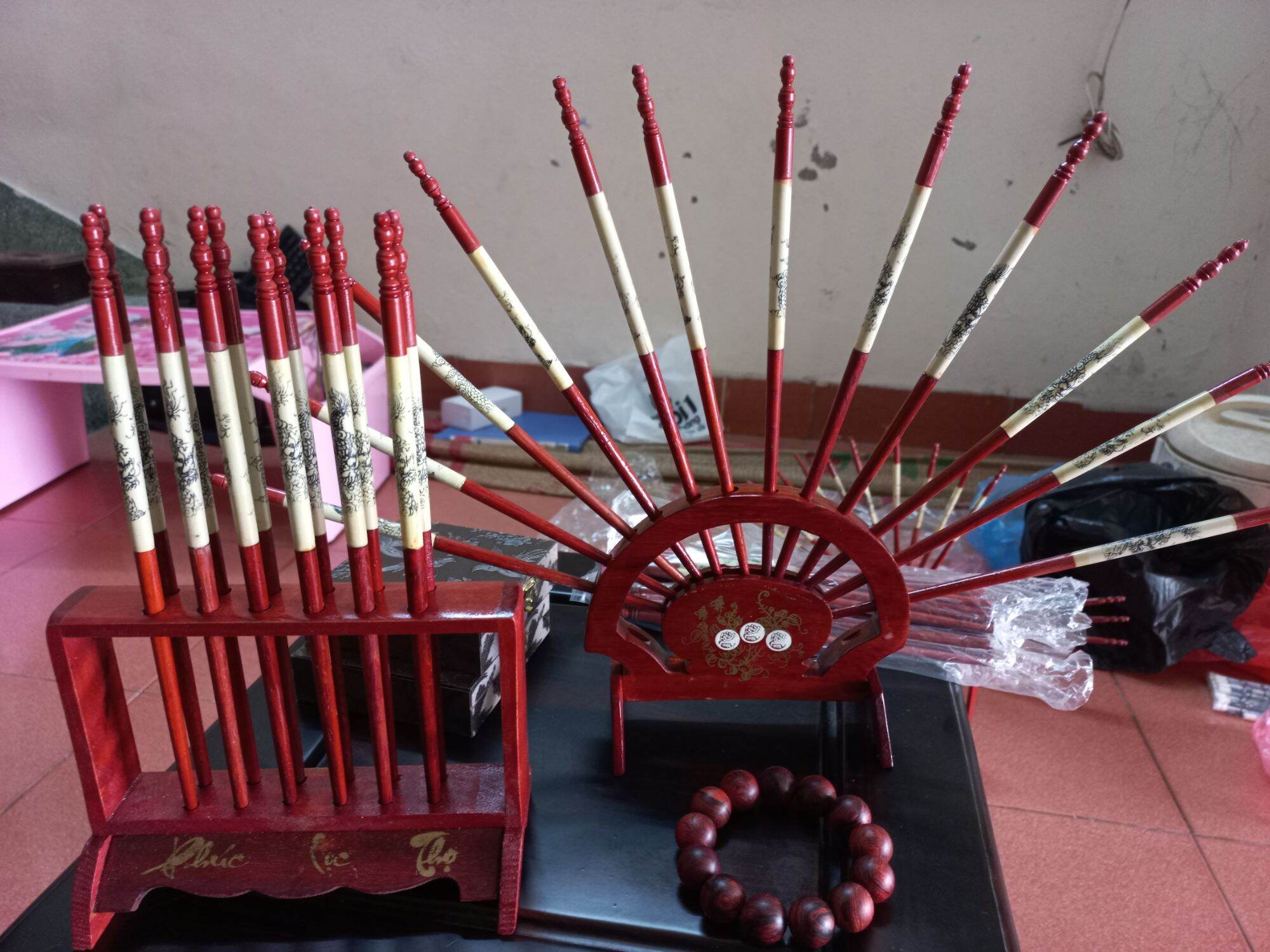 Bộ đũa thờ gỗ hương ,