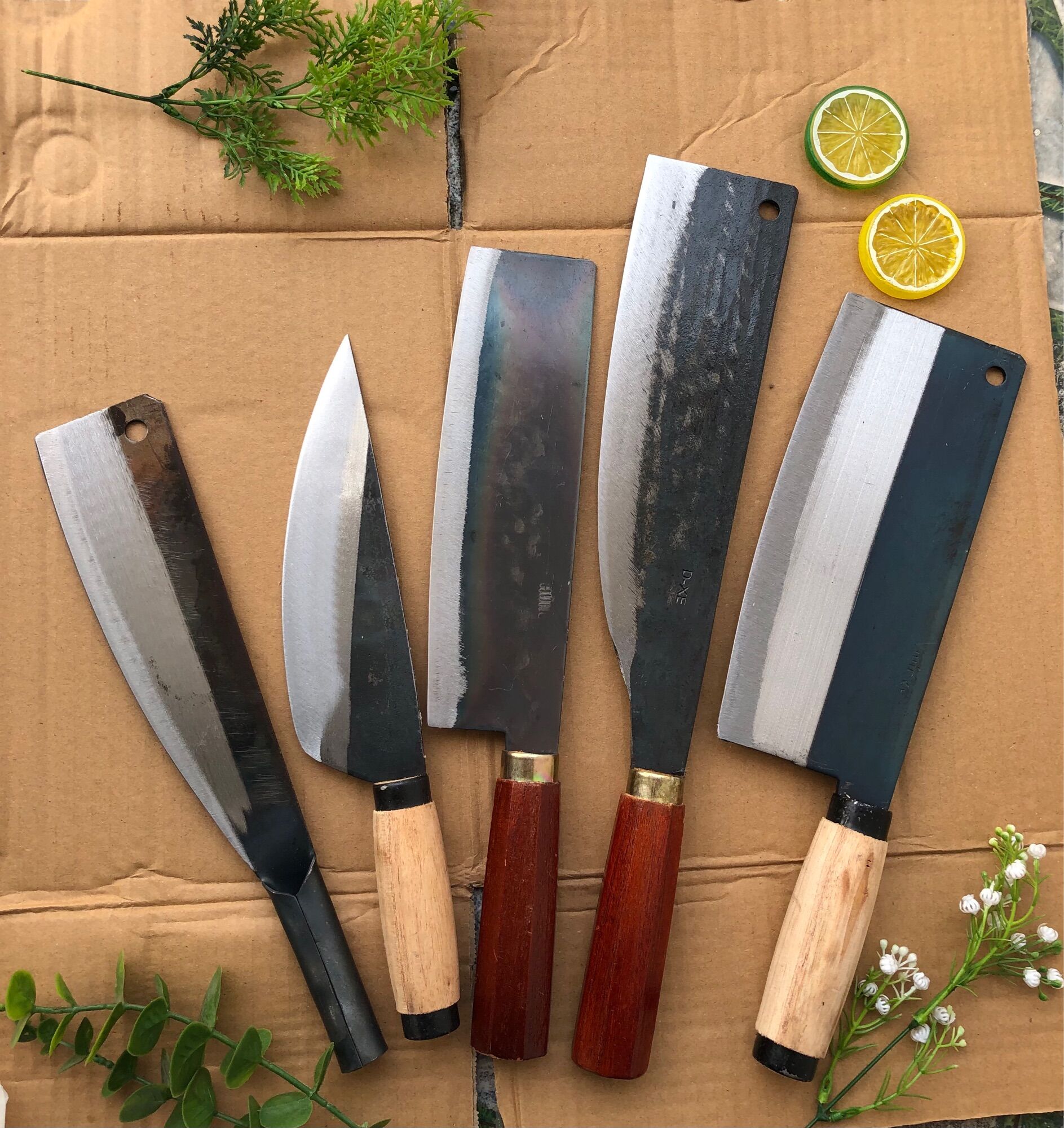 Phở chặt gà vịt chặt xương nhỏ