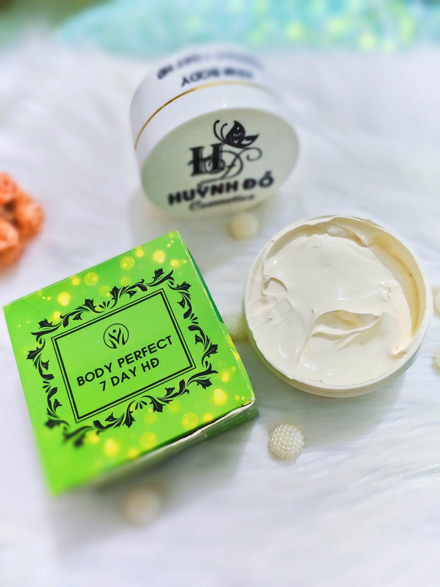 Body xanh đêm Huỳnh Đỗ