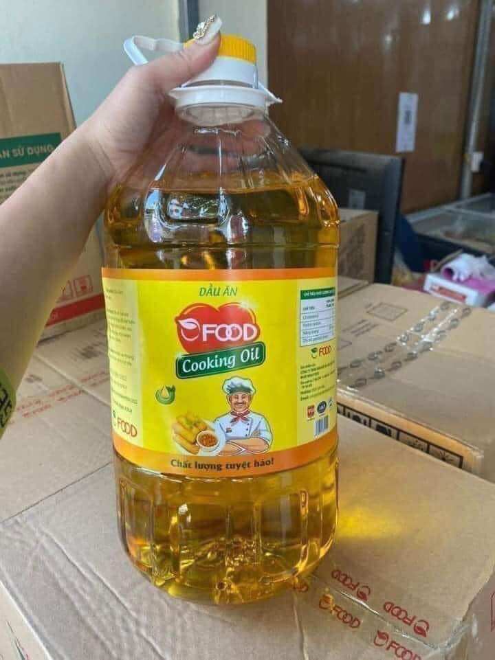 Dầu ăn can 4,5 lít