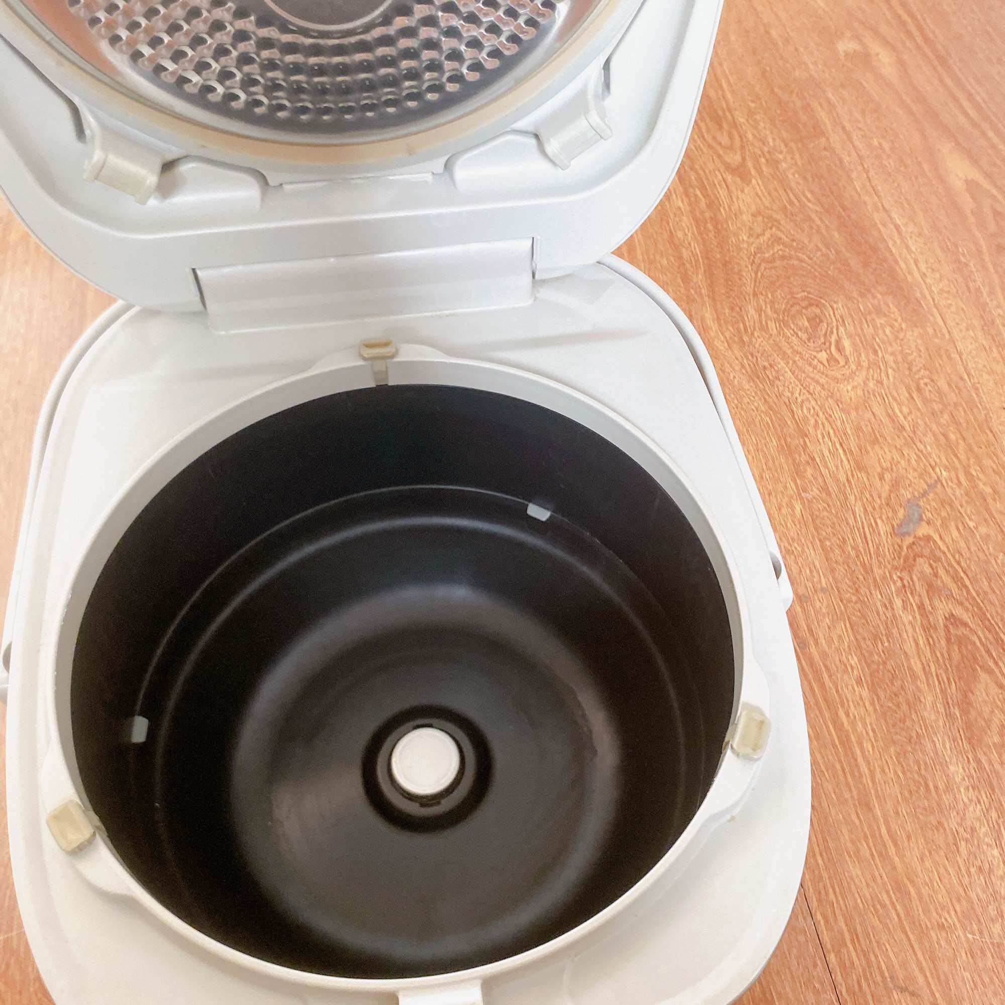 [1,8L] Nồi cơm điện nội địa Nhật bãi Panasonic 1,8L