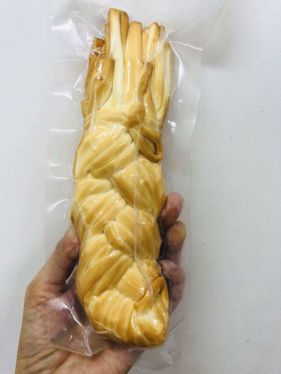 Phomai hun khói nhập khẩu Nga 200g