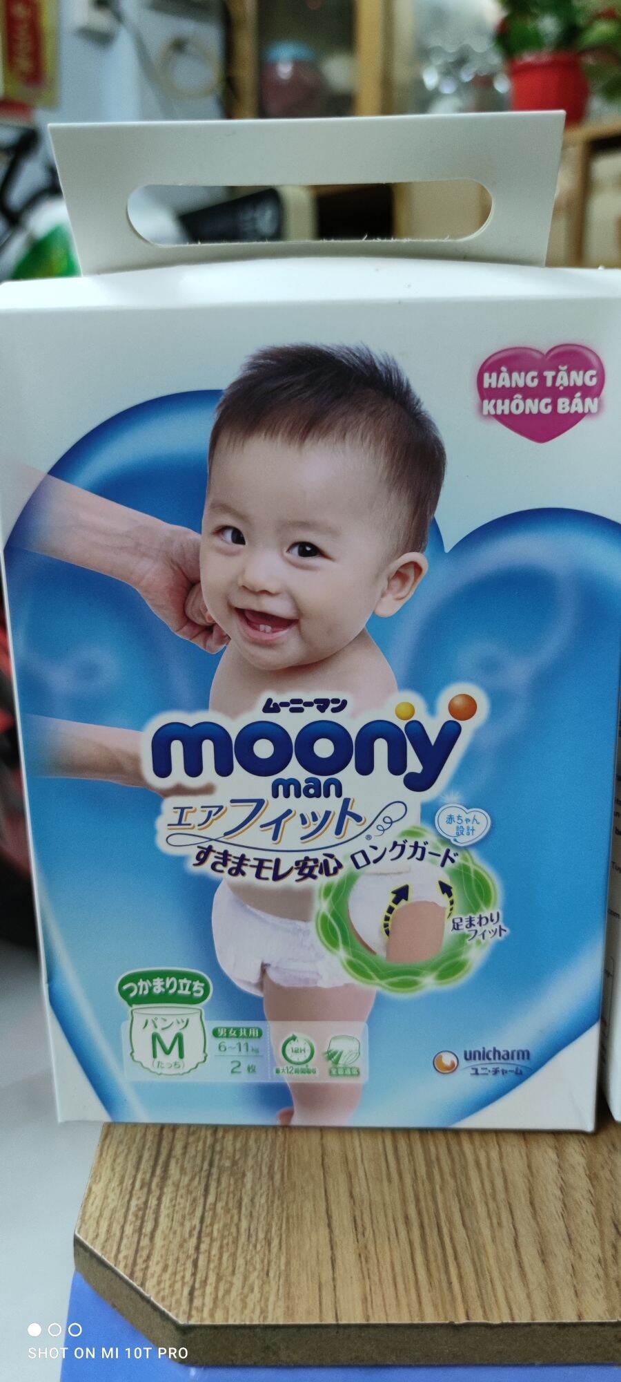 Tã quần Moony M 2 miếng. Date 2024.