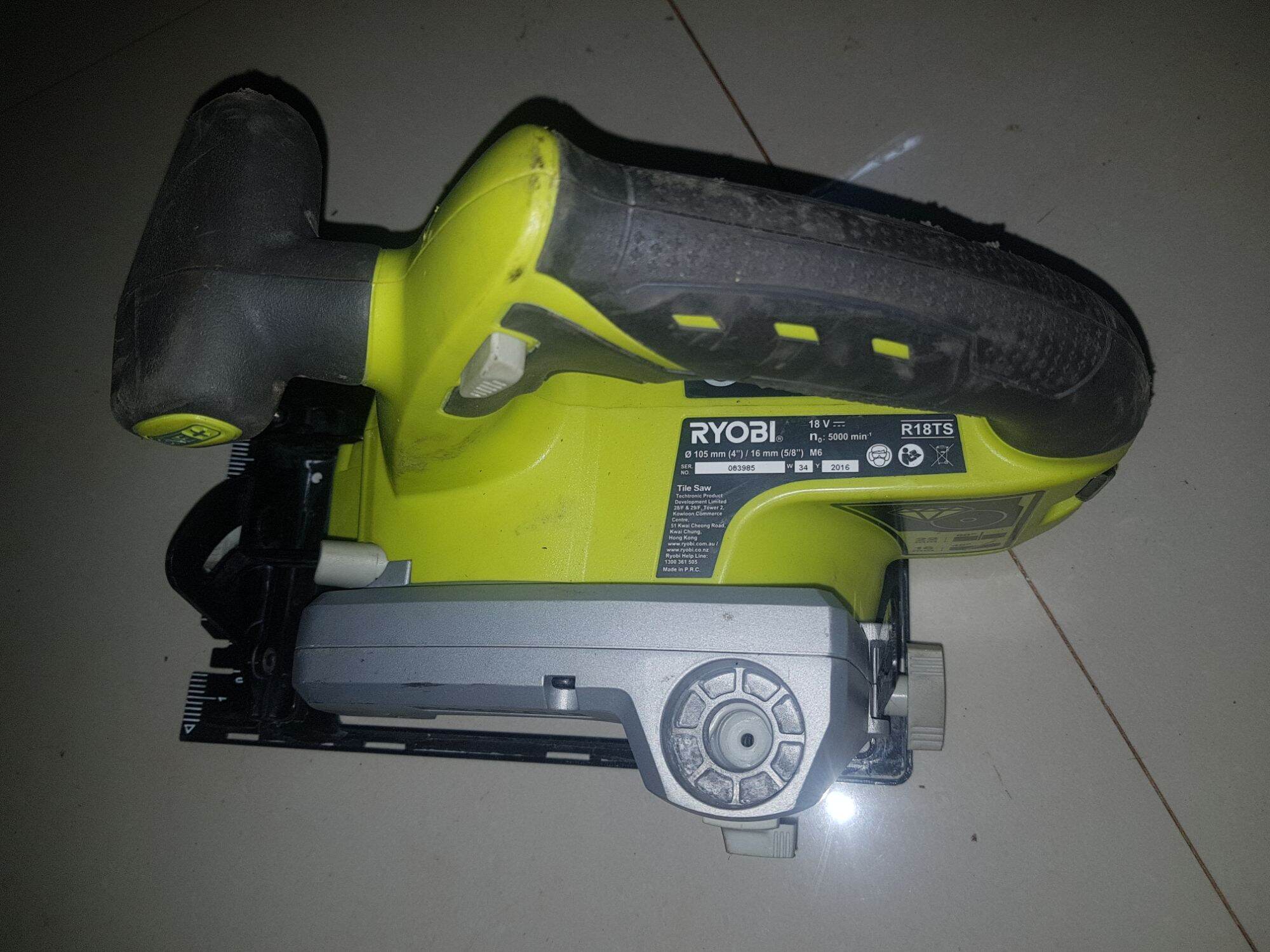 MÁY CẮT GẠCH RYOBI R18TS DÙNG PIN 18V