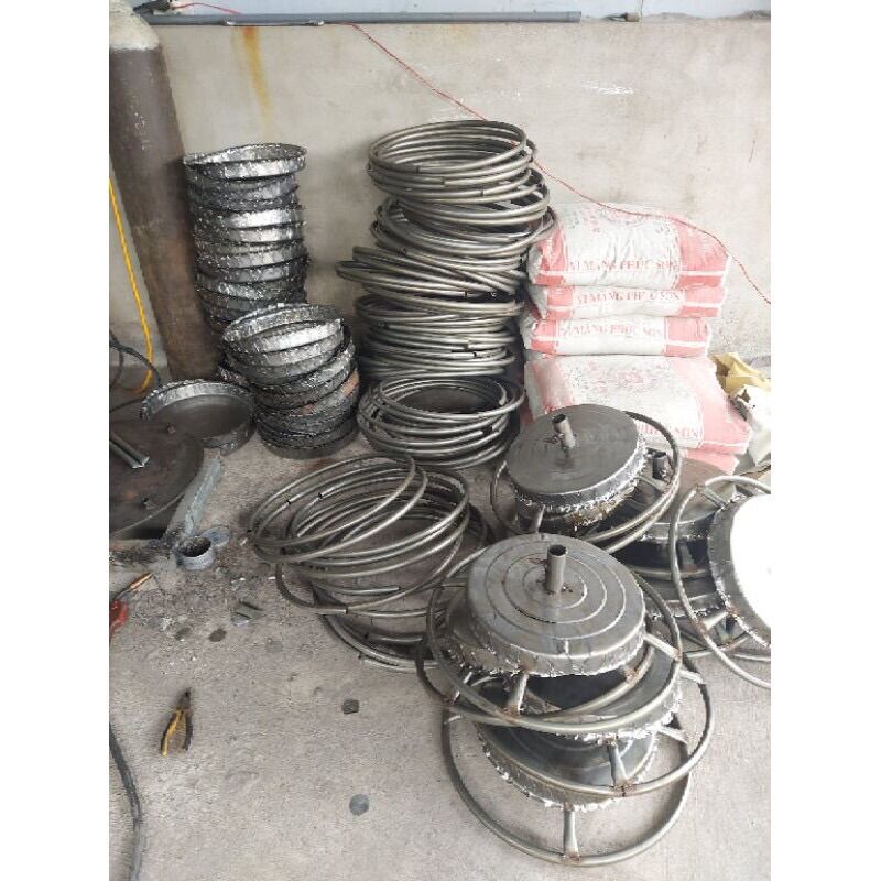 Chân đế dù không bê tông ( khách mua tự đổ bê tông)