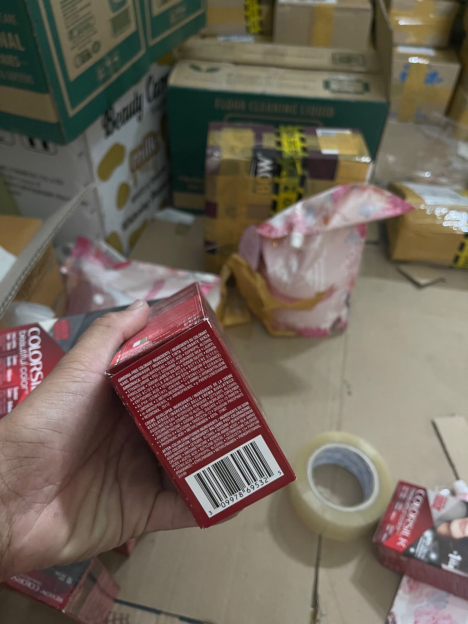 [HCM]Thuốc nhuộm tóc Revlon số 32 ( màu nâu hạt dẻ)