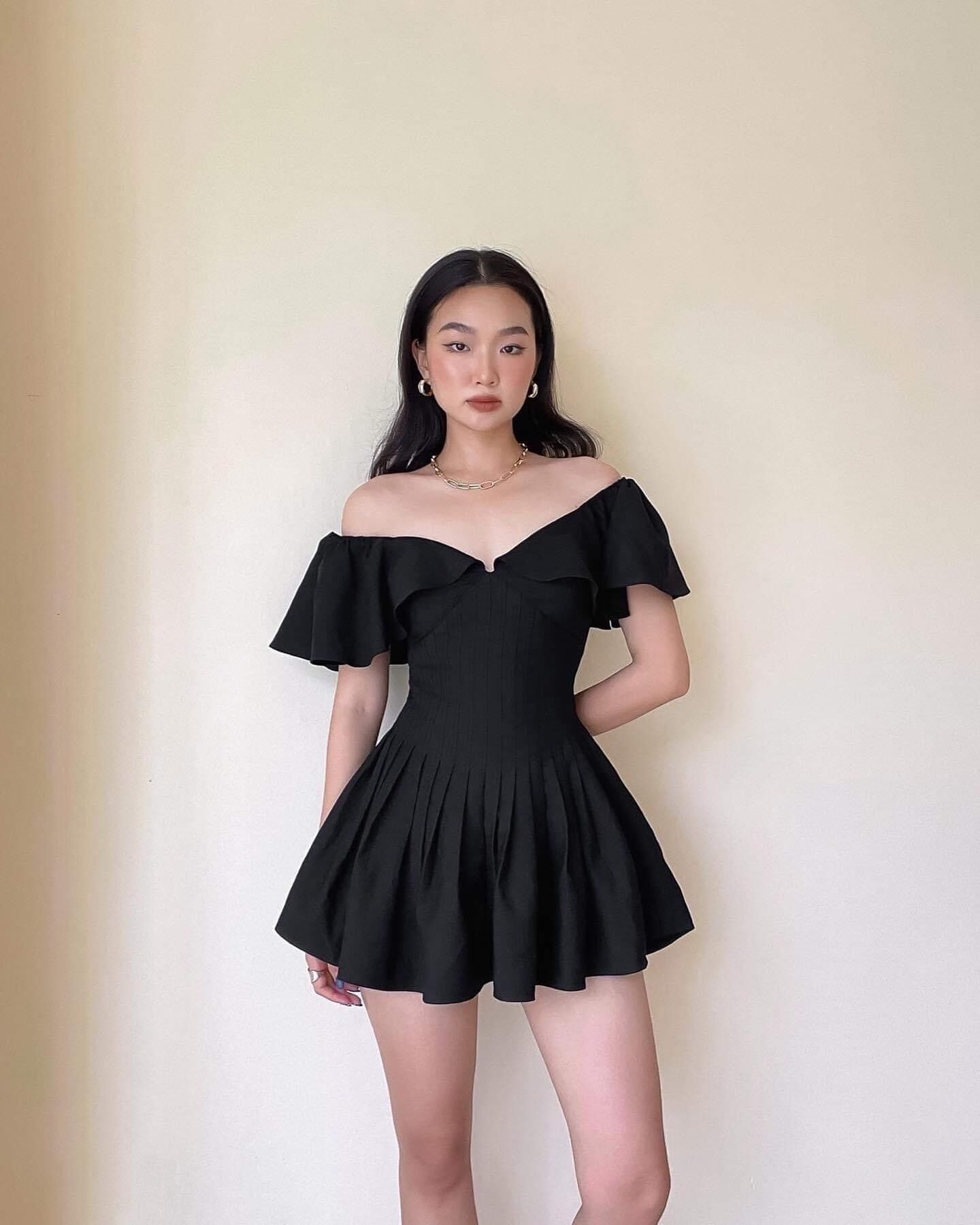Jump corset trễ vai xếp ly eo