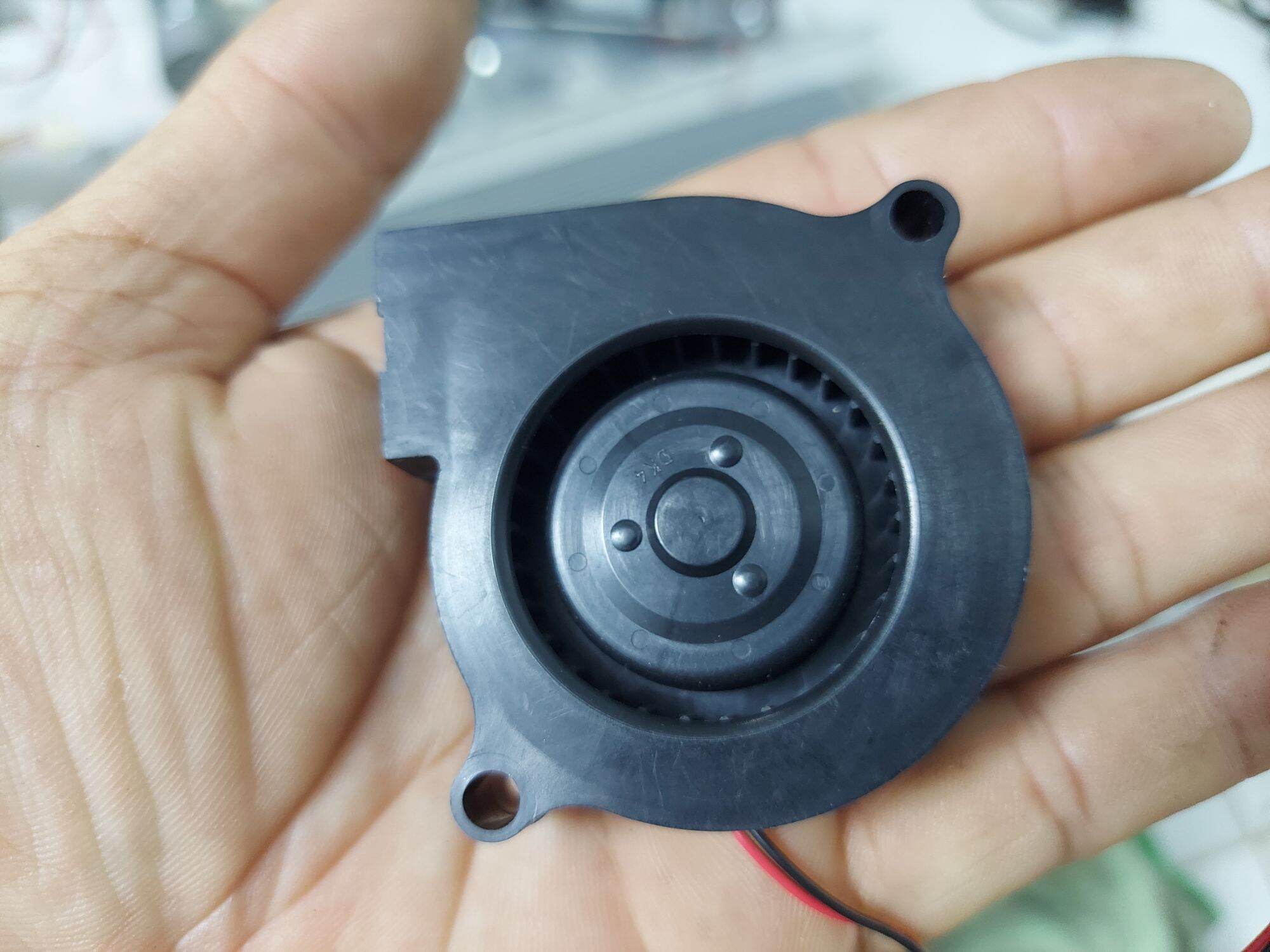 Quạt sò mini cho máy in 3D Nidec 24v tháo máy Nhật.