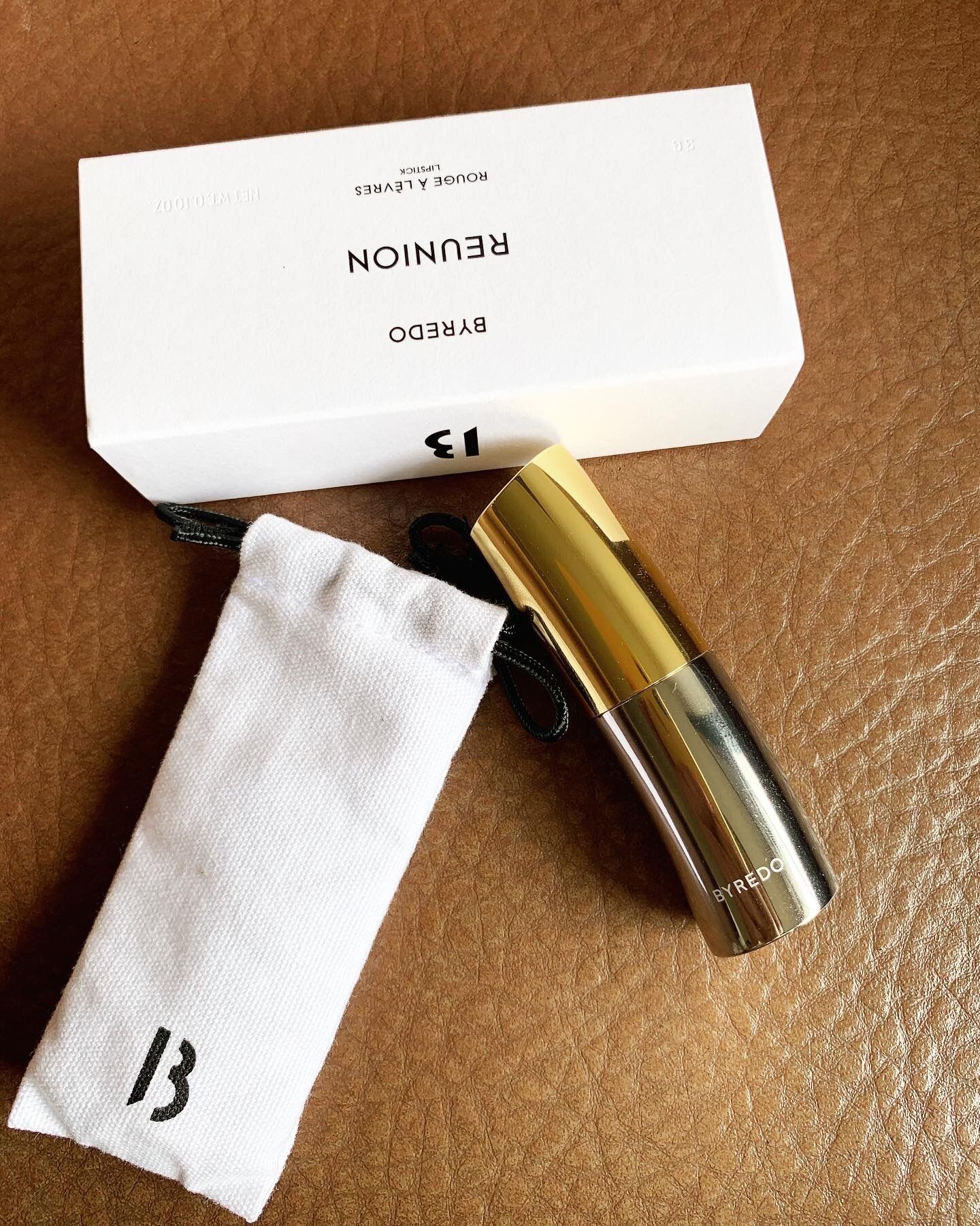 Son Byredo màu 109 matte urenion cam đất