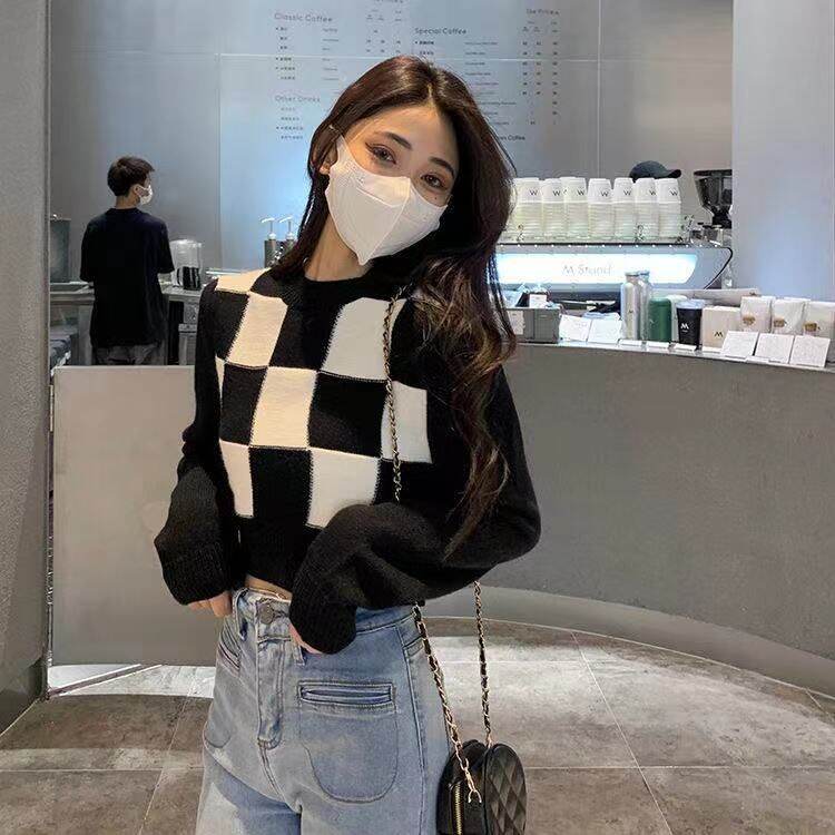 áo len crotop kẻ caro