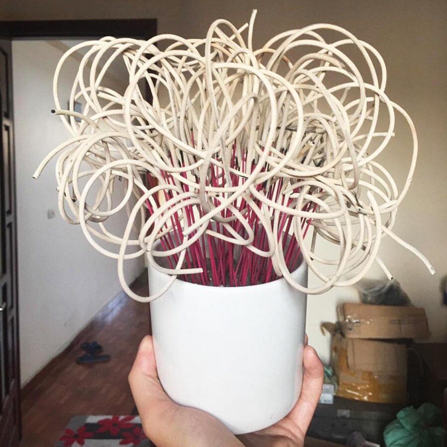 Nhang Trầm Hương cao cấp , cuộn bông lúa và số 6 ,Mùi trầm hương nhẹ nhàng, Trầm Hương gói 100 nén ,tàn trắng