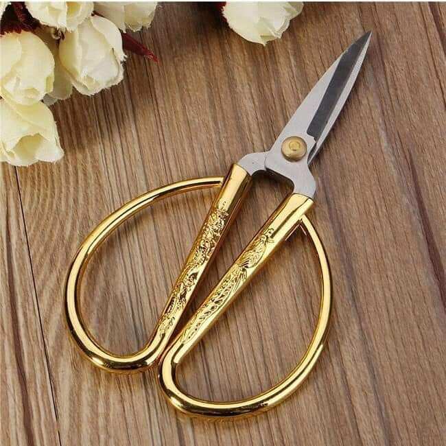 Kéo rồng vàng siêu bền siêu bén size 17cm