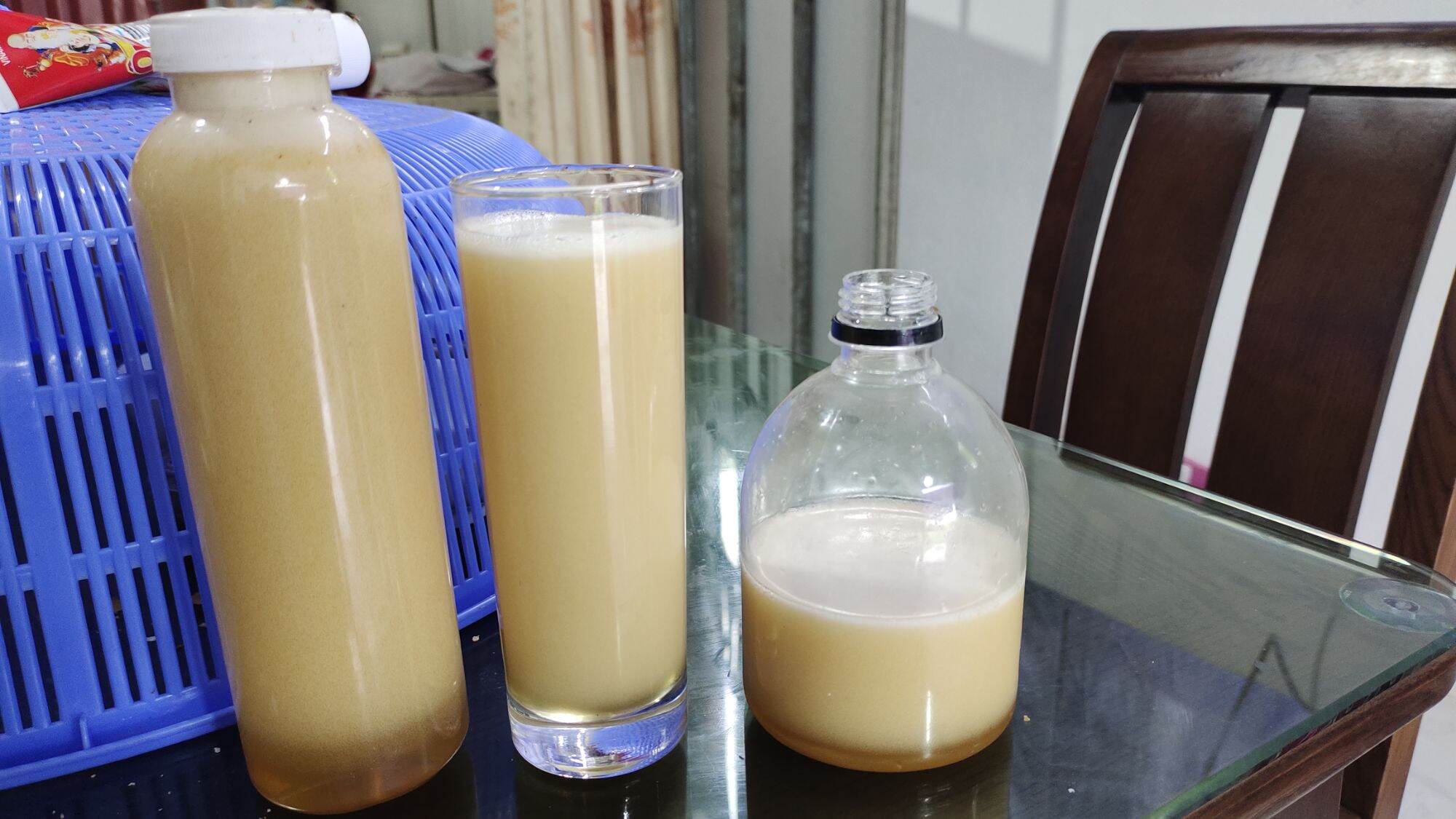 Mật ong nhà nuôi
