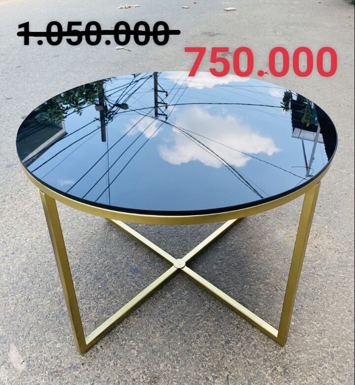 Bàn Sofa tròn mặt kính đen đường kính 60cm