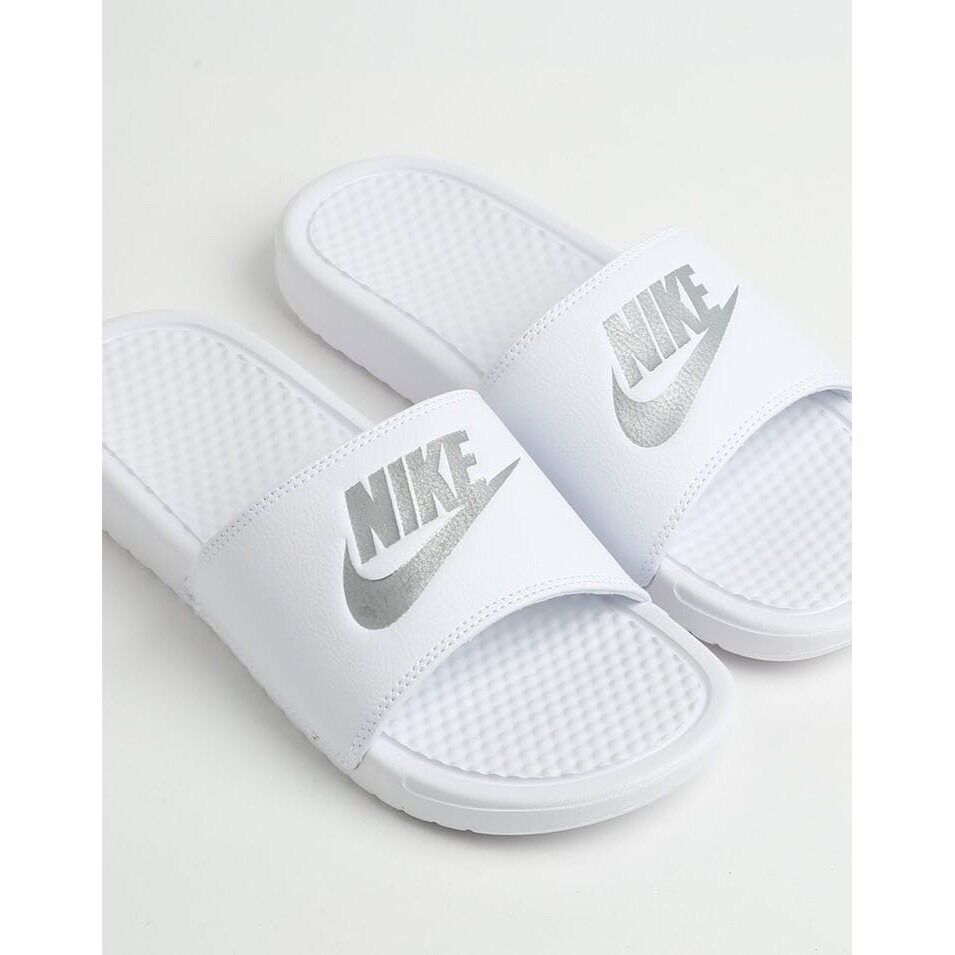 [HCM]DÉP NIKE BENASSI TRẮNG NỮ