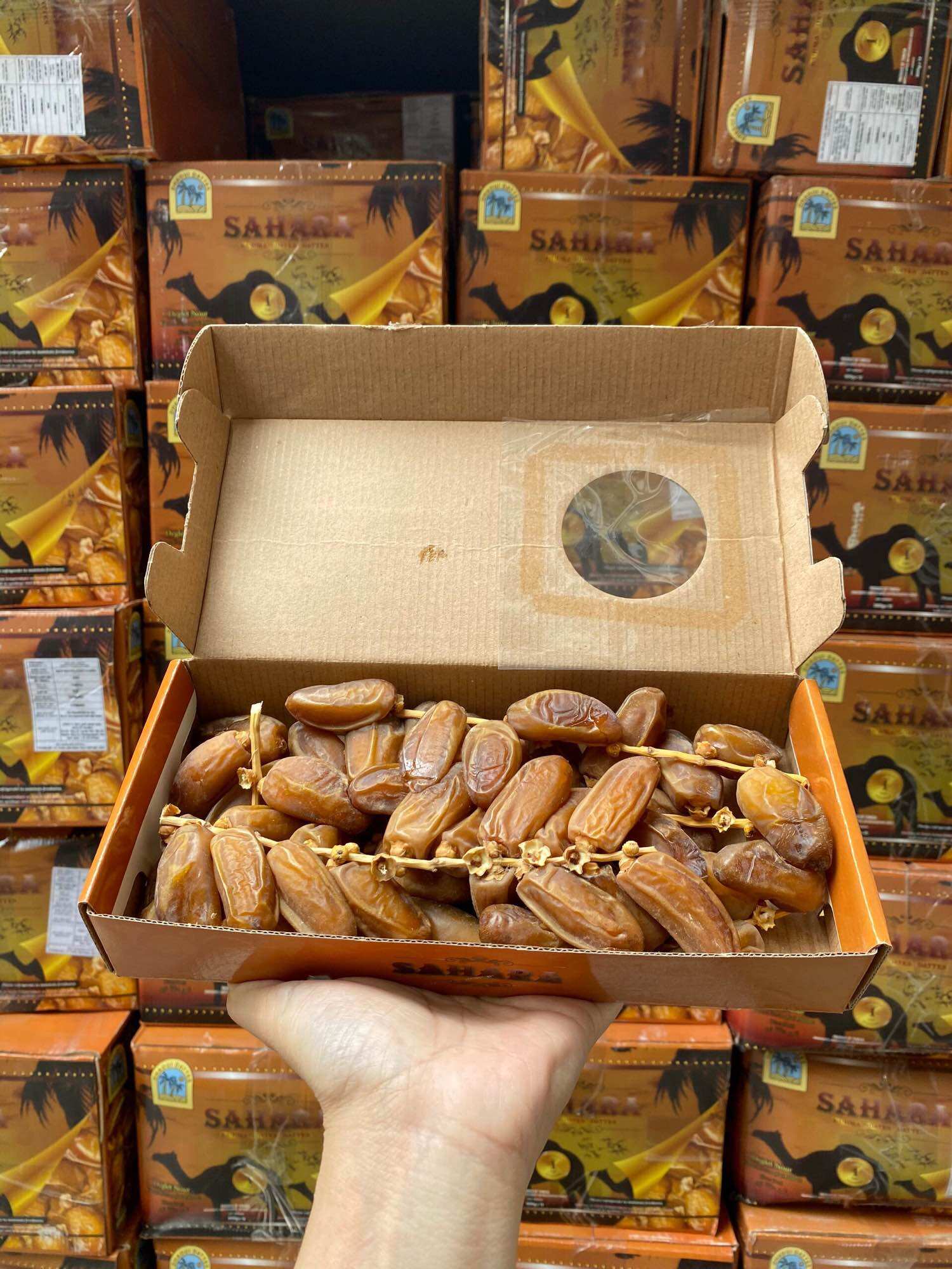 Chà là nguyên cành Tunisia 500g