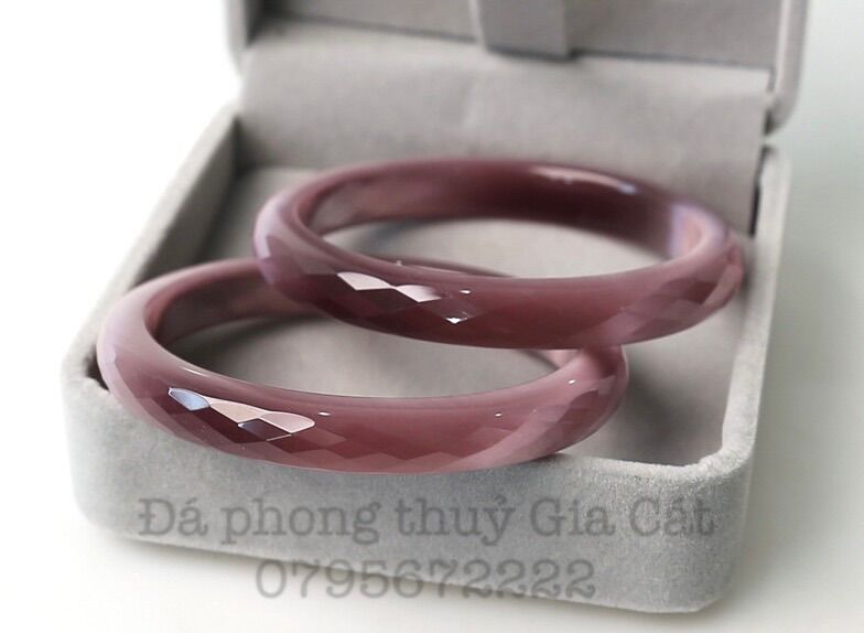 Vòng tay đá mắt mèo tím cắt giác