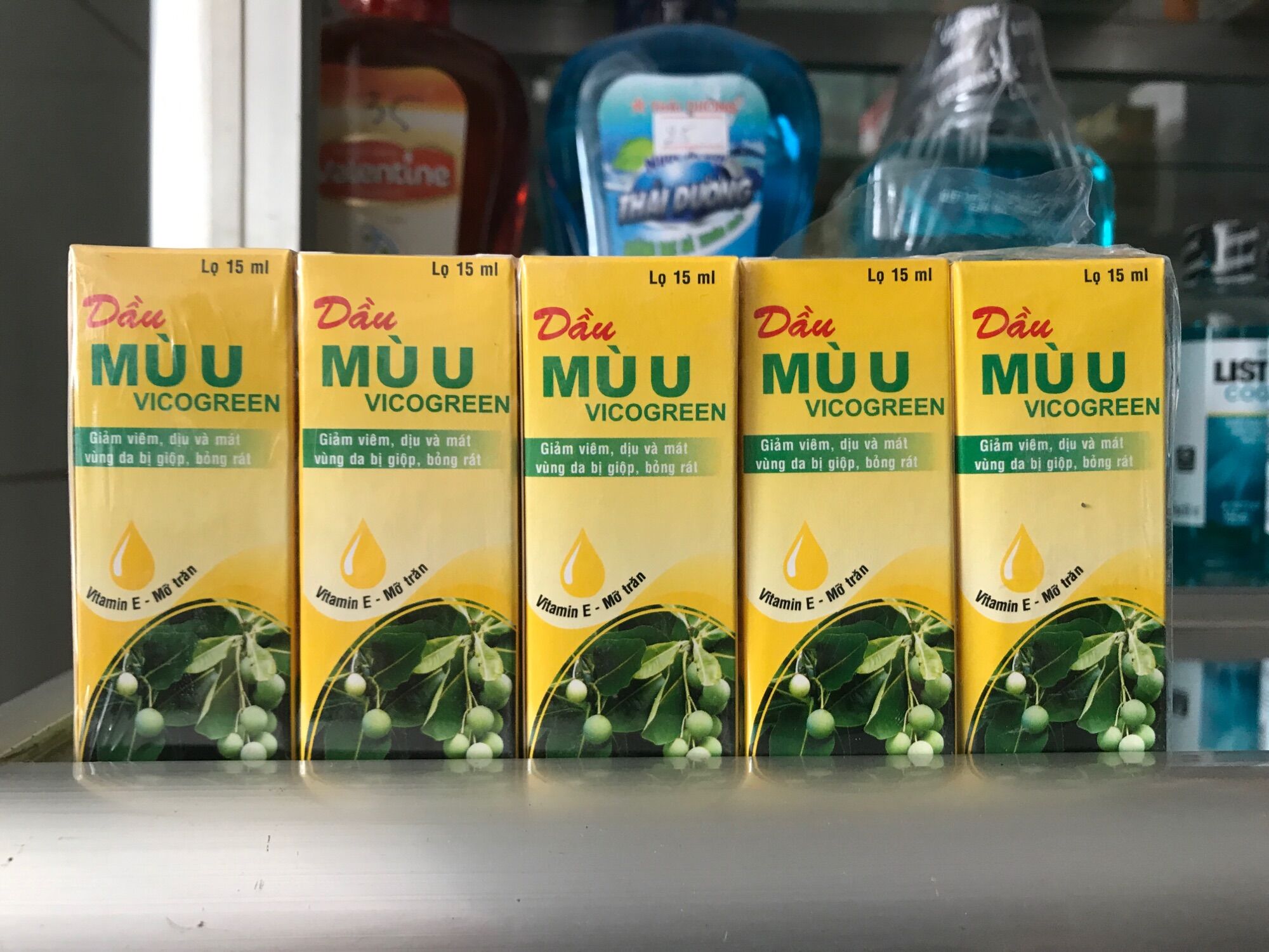 [HCM]Dầu Mù U VICOGREEN Lốc/10chai