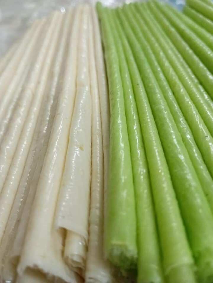 10 cái bánh phồng mì sữa màu trắng