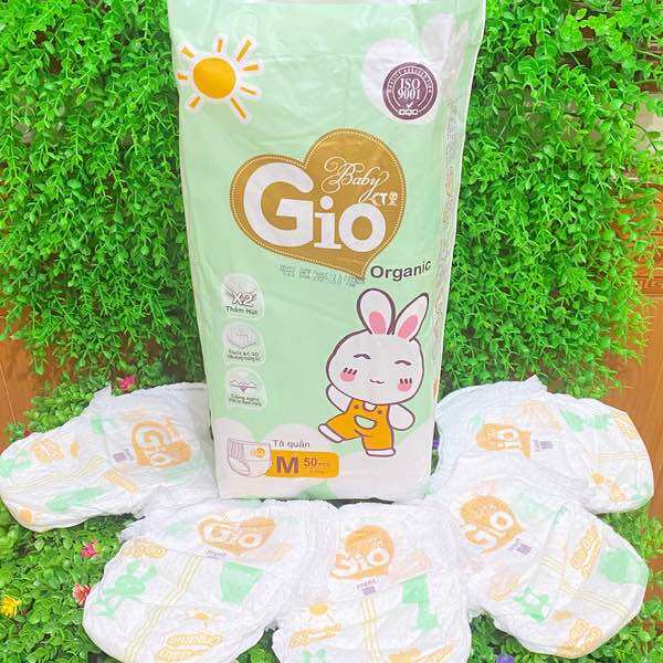 Tã quần 100 miếng BabyGio Organic cho bé từ 5-23kg