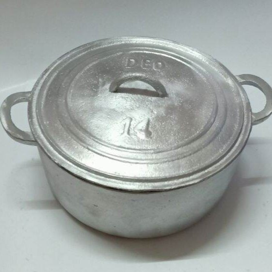 Cặp nồi 2cai số 10,14.dk21,23cm đã xoa bóng