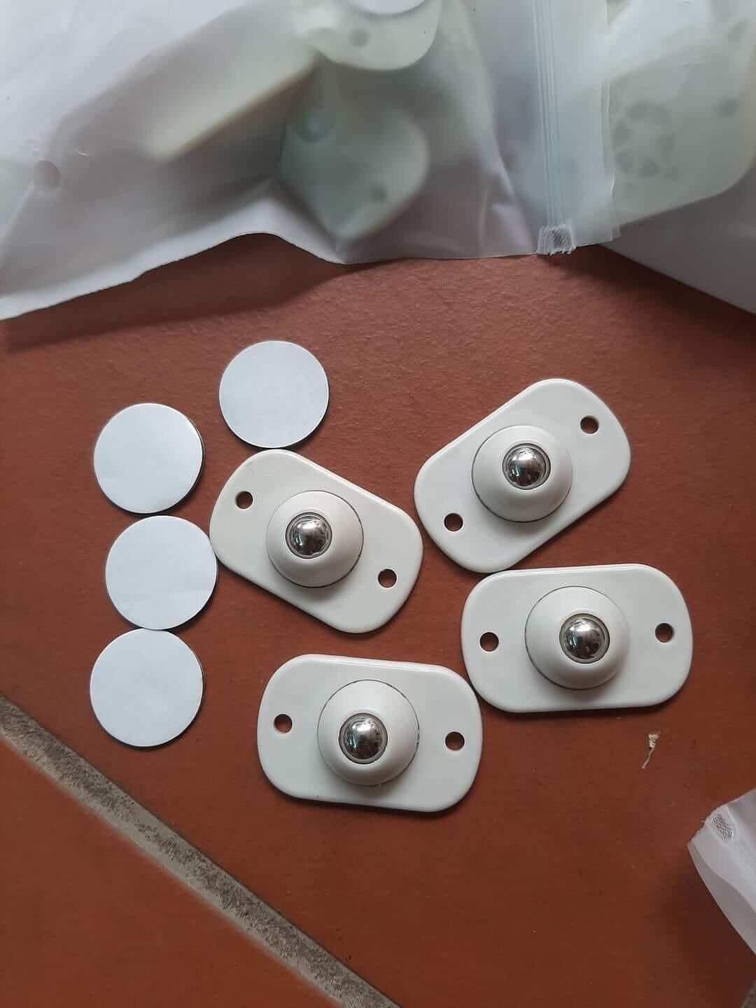 Bộ 4 con lăn trợ lực di chuyển đa năng