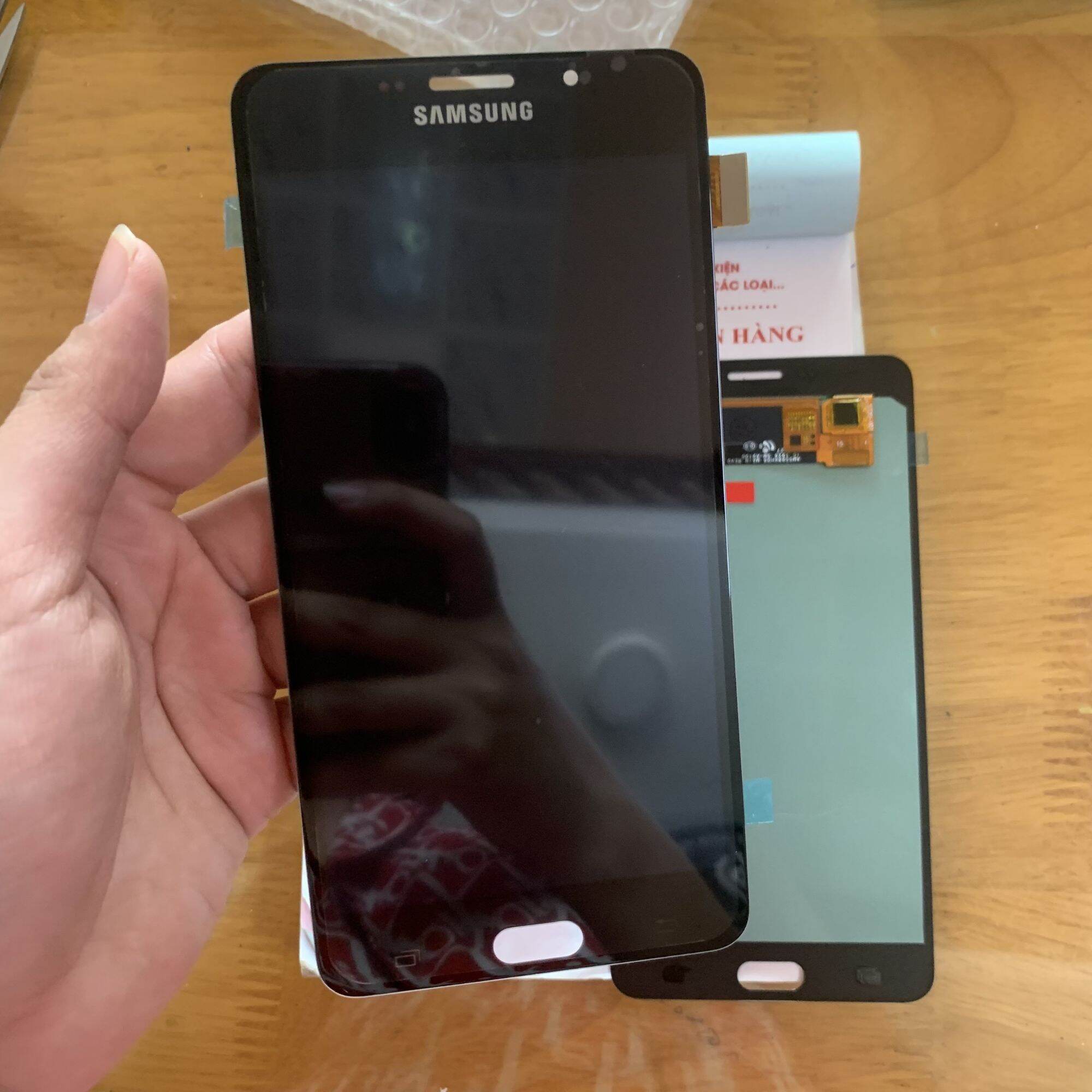 Màn hình samsung A910 A9 PRO Oled 2ic tặng keo
