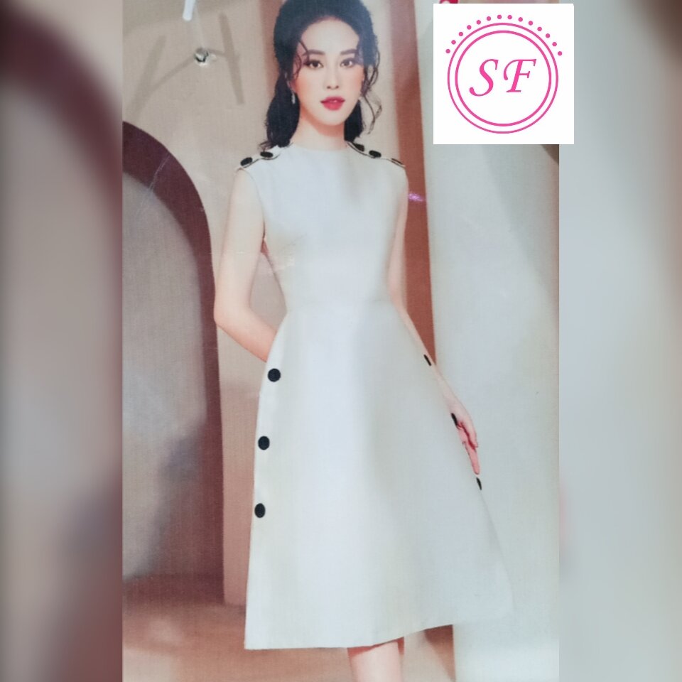 Đầm chữ a sát nách phối nút - Đầm công sở