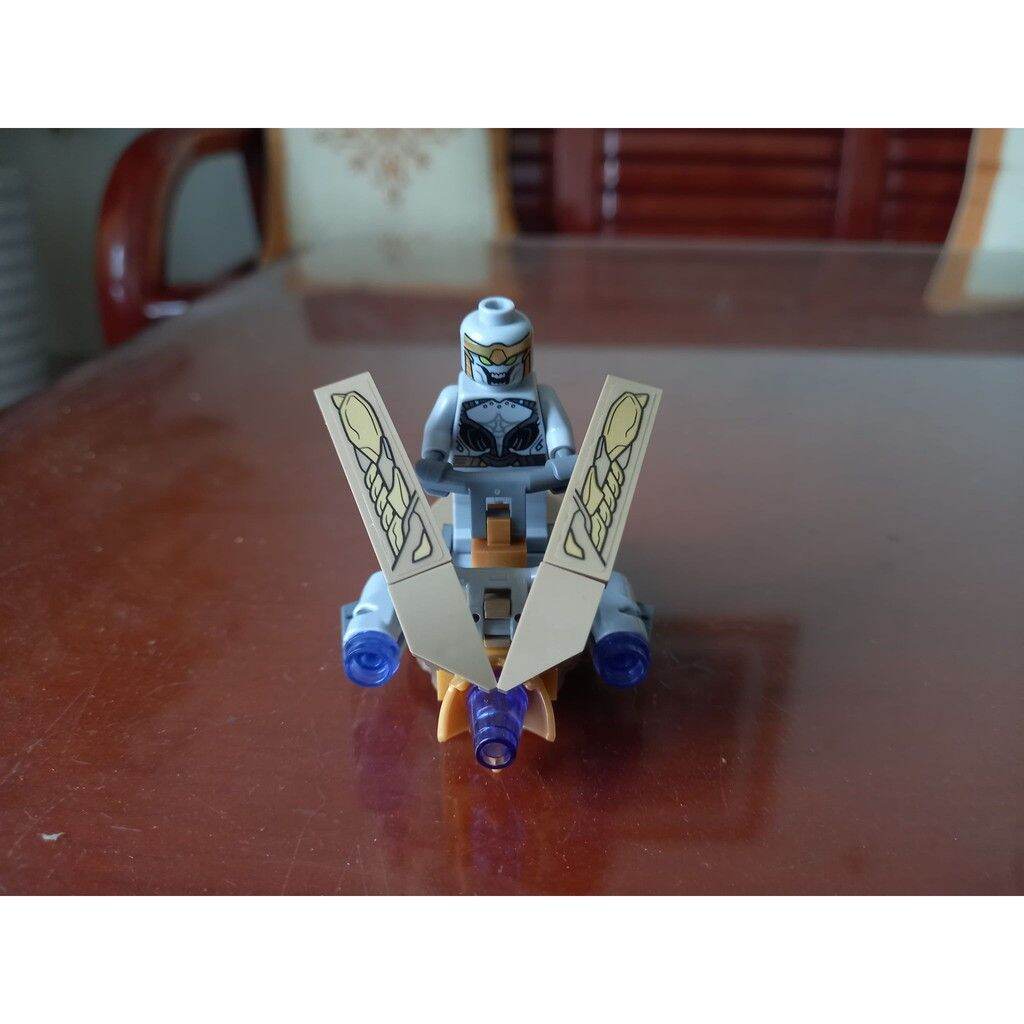 Lego Chitauri trong bộ lego 76126