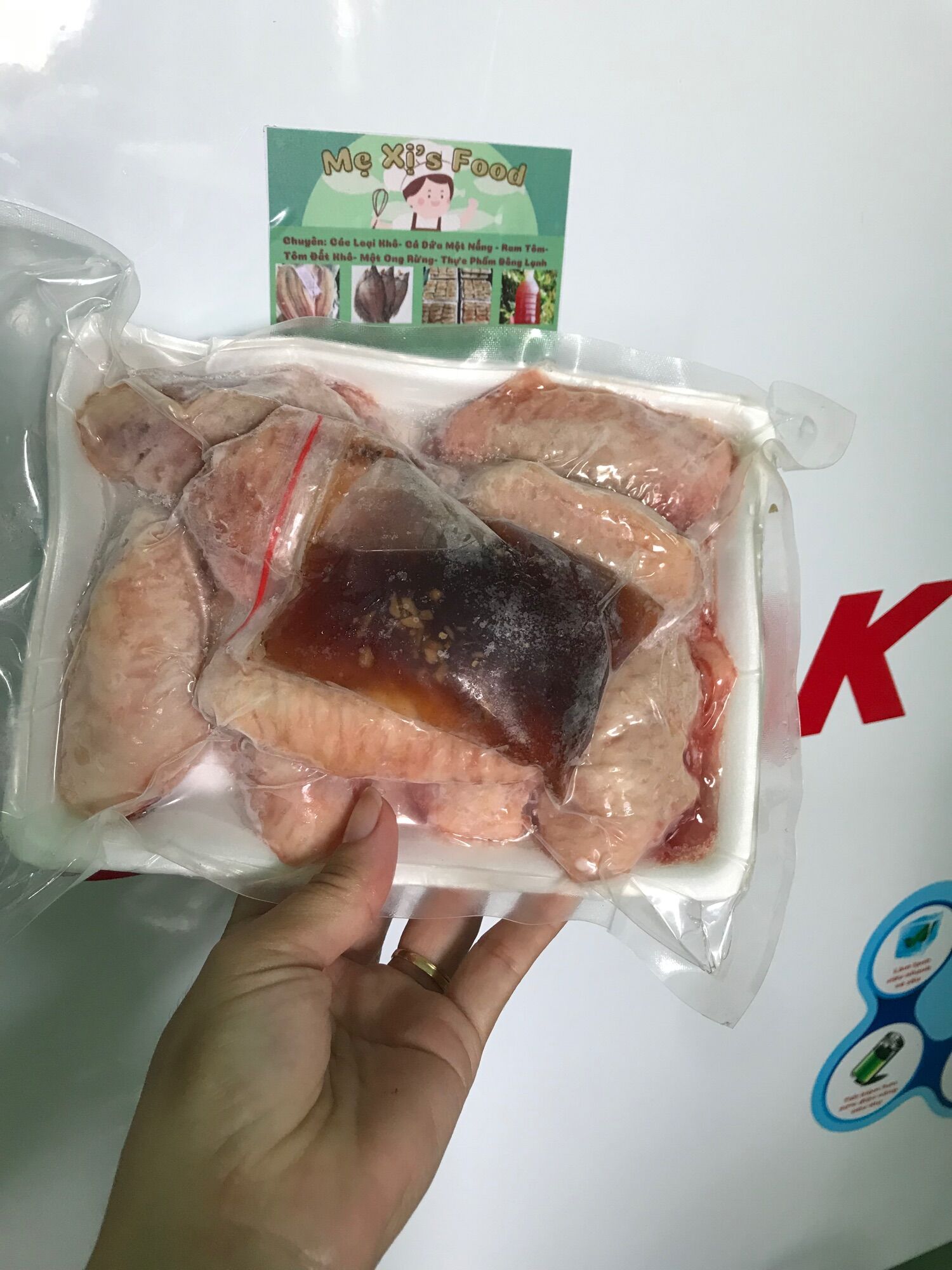 Cánh gà khúc giữa