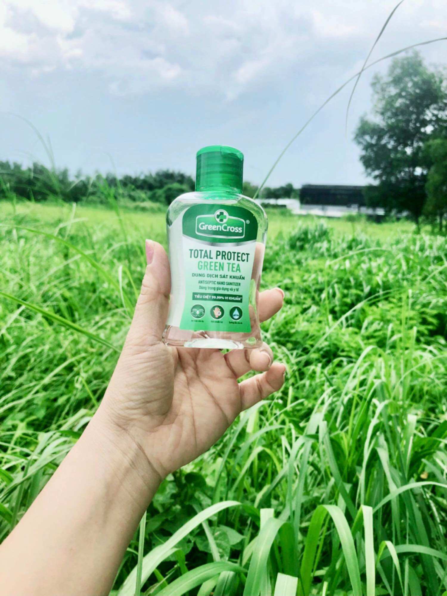 Nước Rửa Tay khô Green Cross hương trà xanh 100ml