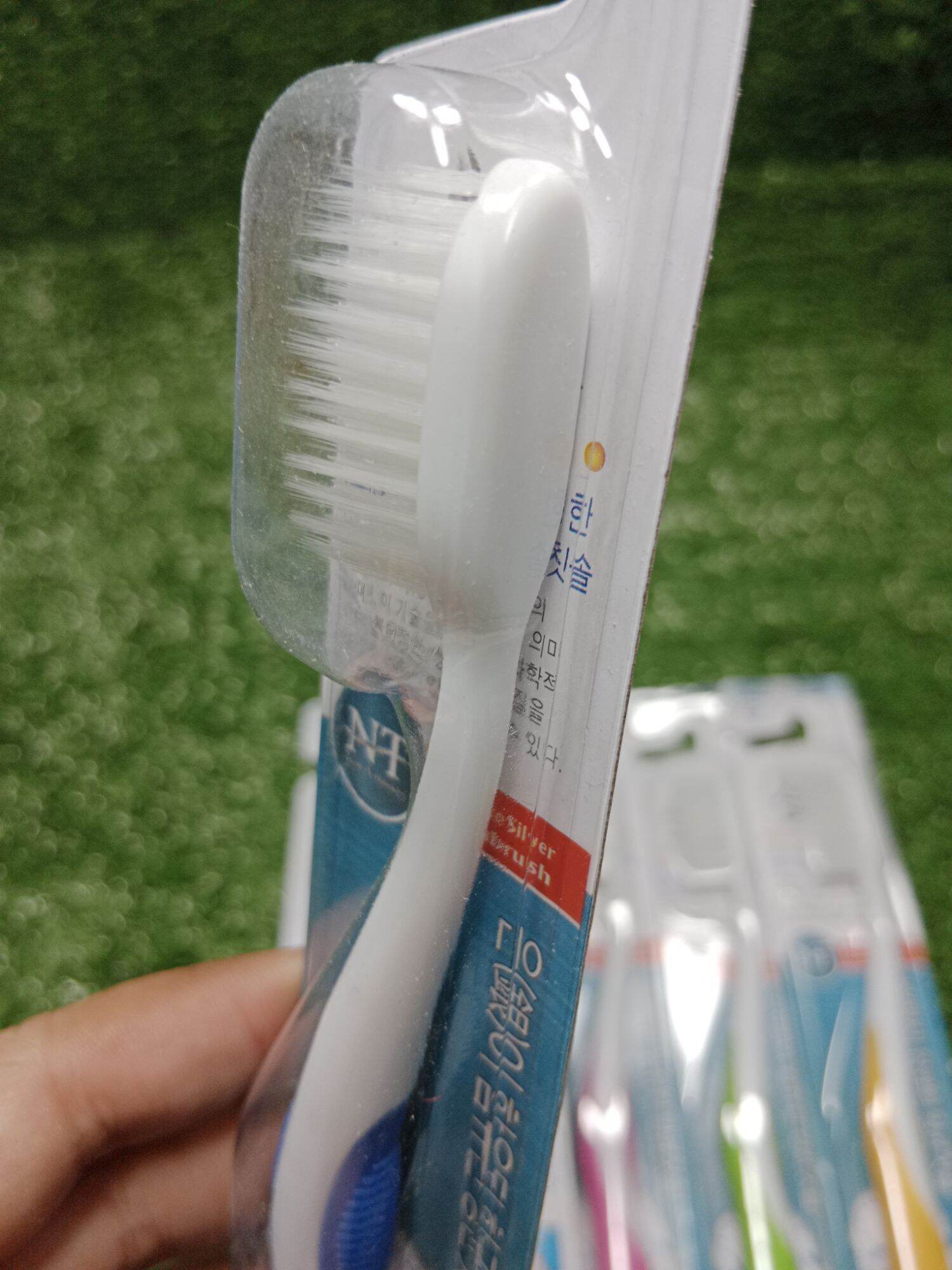 Bàn chải đánh răng EQ Tech nhập khẩu Hàn Quốc [công nghệ Nano]