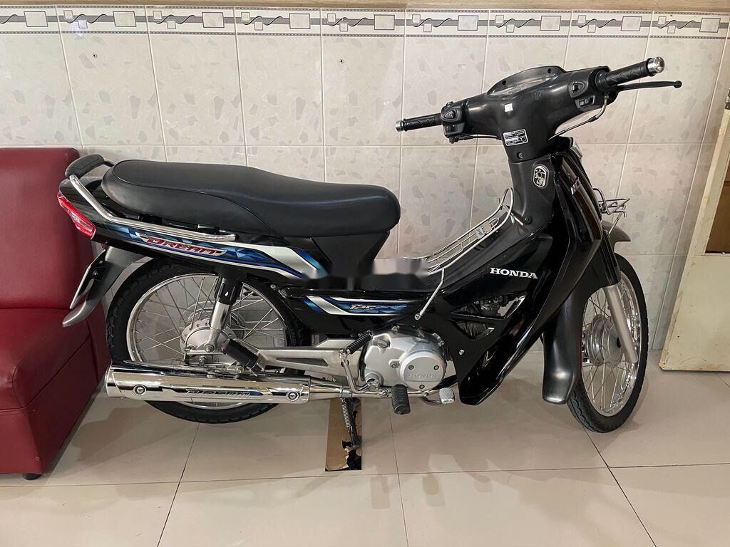 TEM DREAM 125-2017 XANH TRẮNG CAMPUCHIA