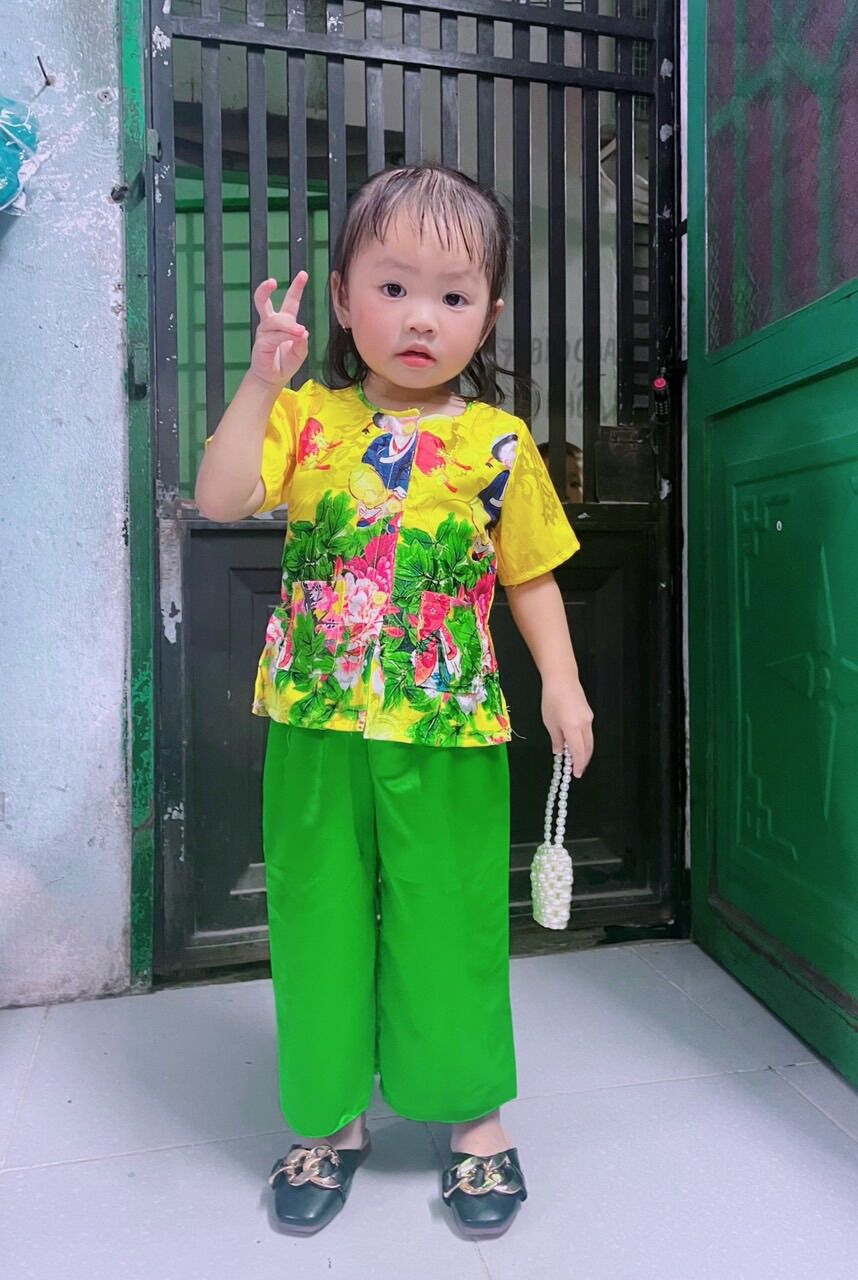 Ba Ba Lụa Hoạ Tiết Hoa Xinh Cho Bé Gái