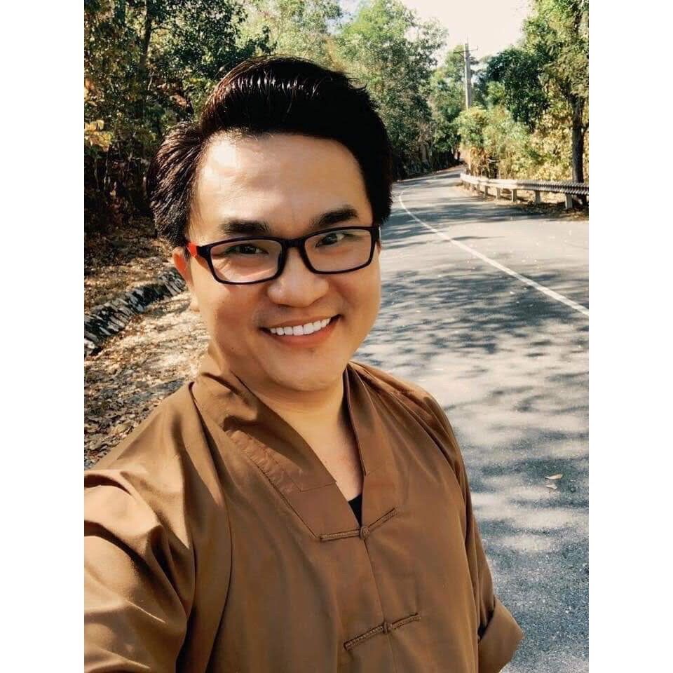 Đồ lam đi chùa La Hán