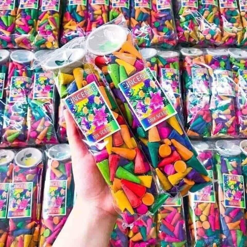 Gói 100 nụ trầm hương kèm chén thái lan