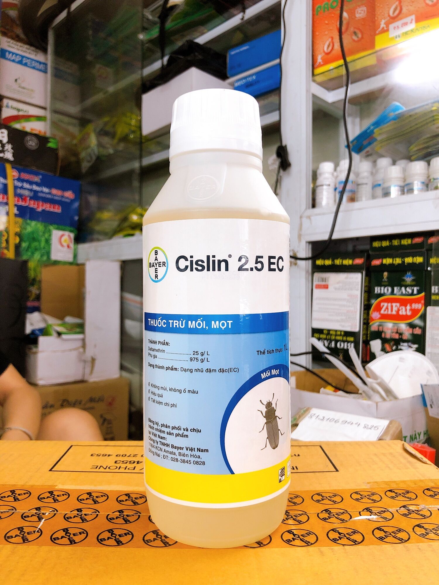 Chế phẩm phòng, diệt mối - mọt CISLIN 2.5EC (1000ml)