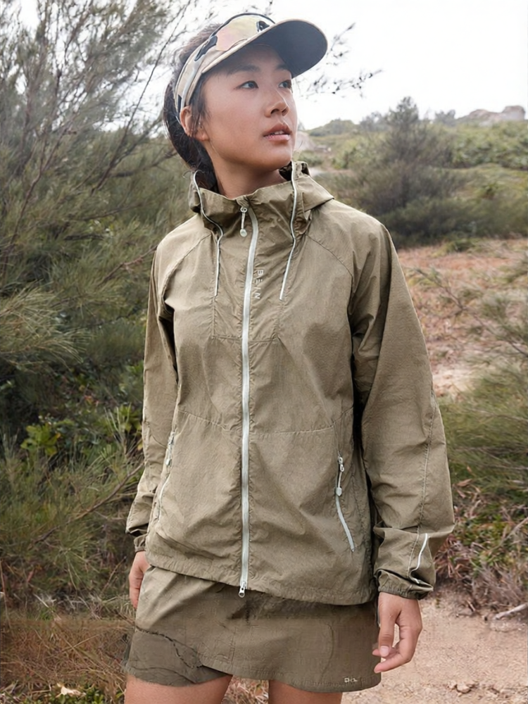 Unisex Lightweight Sunscreen Quick-drying Windproof Durable Packable Skin Jacket Giá 3,725,000 Đồng*Miễn phí vận chuyển