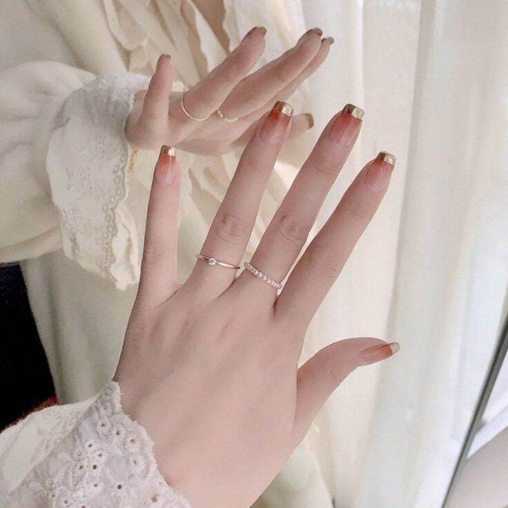 Nailbox mẫu omber tráng gương đầu móng