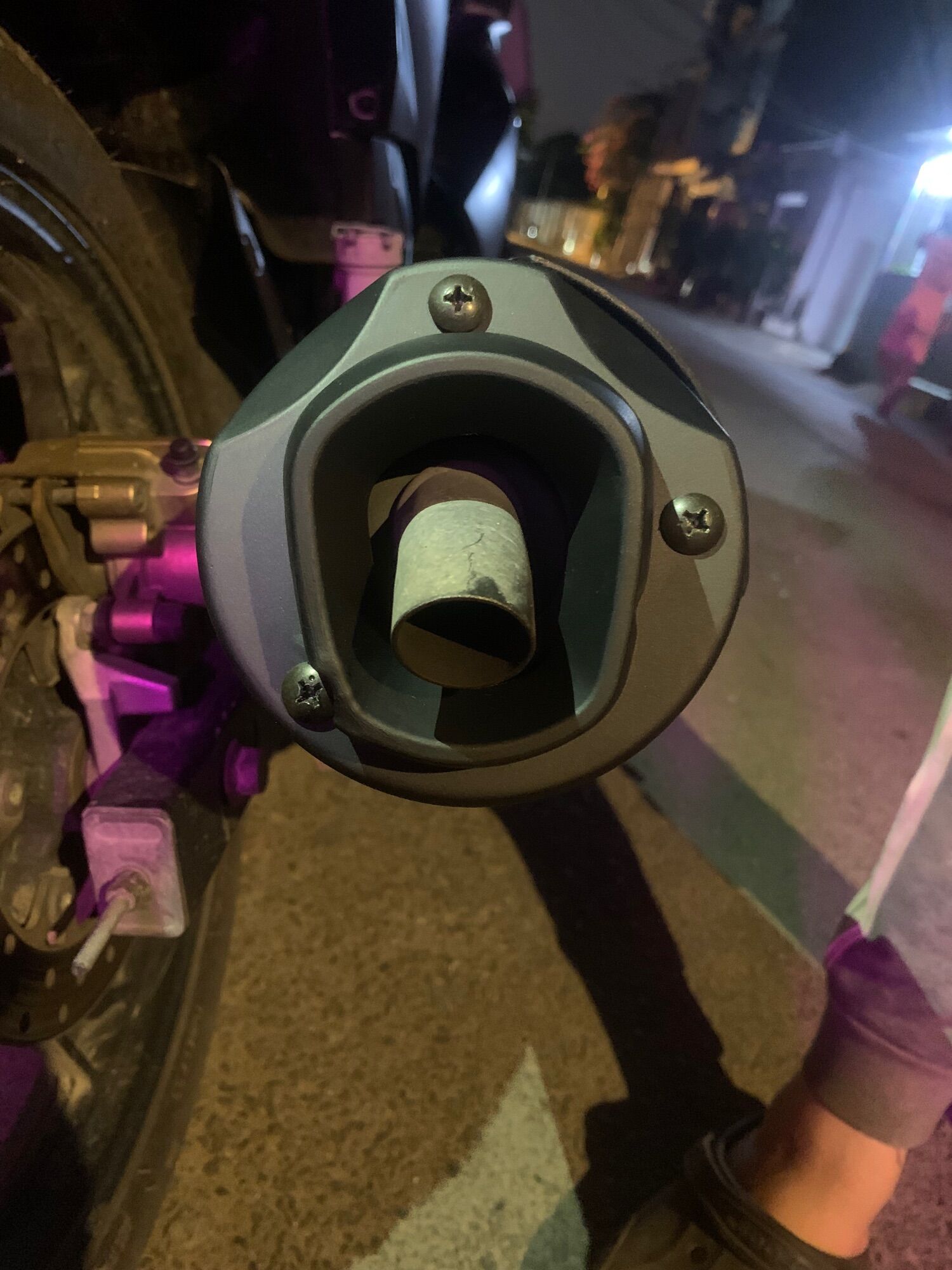 chụp đích pô exciter 150 kiểu TFX màu đen nhám