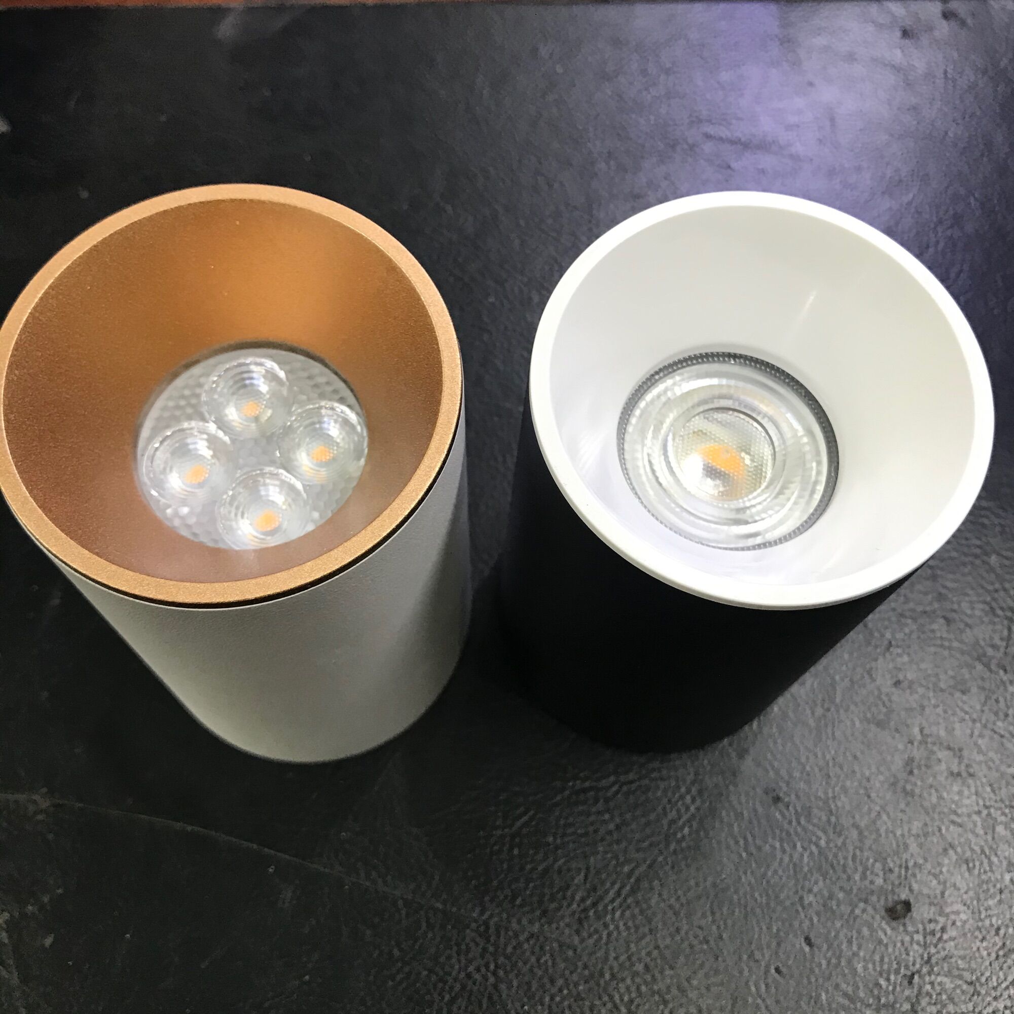 5W [original Philips] 5W powerful LED light bulb MR16 essential
