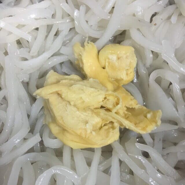 Mứt dừa non vị sầu riêng. 500gr/ túi
