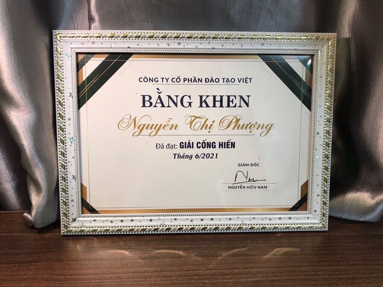 Khung bằng khen a4 10 khung