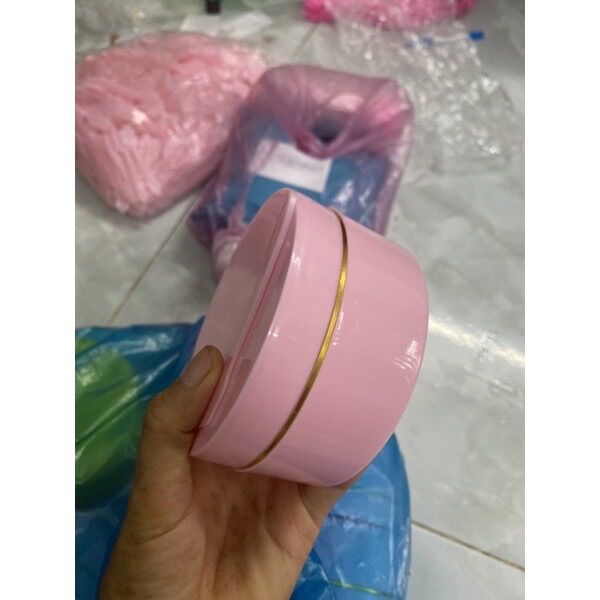Hủ đựng kem body 250gr (màu hồng-tặng muỗng múc kem)
