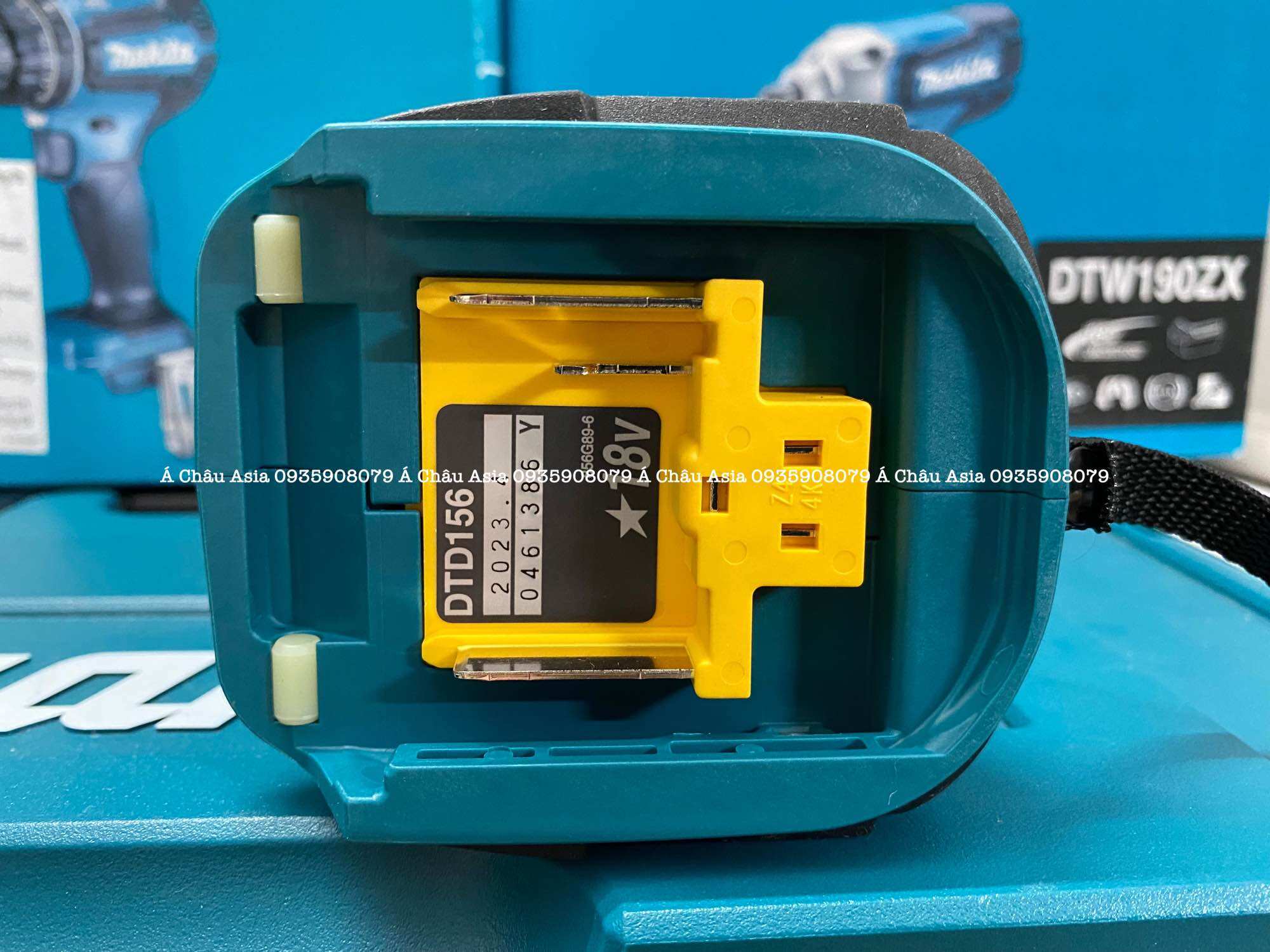 (CHÍNH HÃNG) Máy khoan, vặn vít Makita DTD156Z