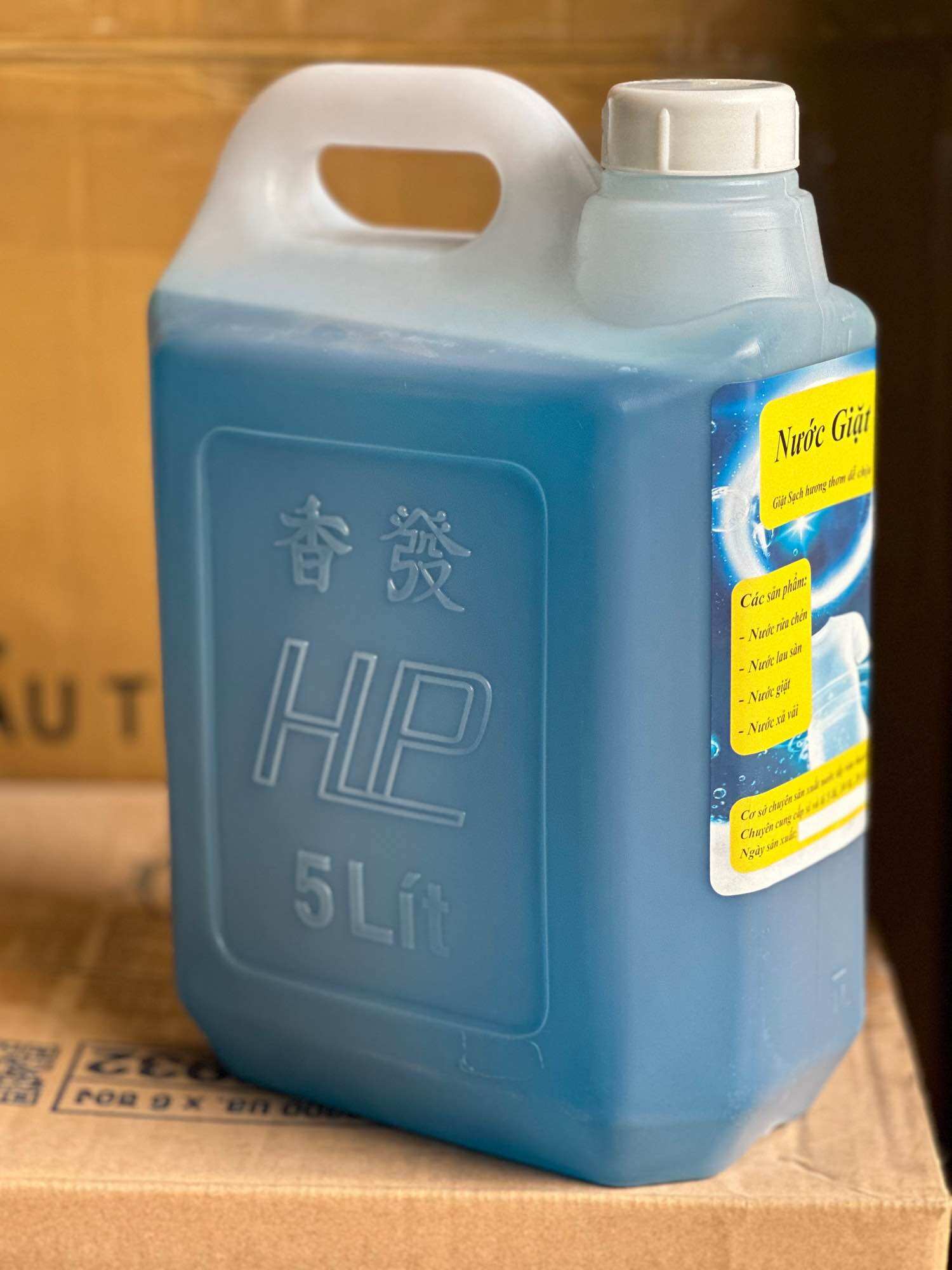 Nước giặt omo hương care can 5 lít