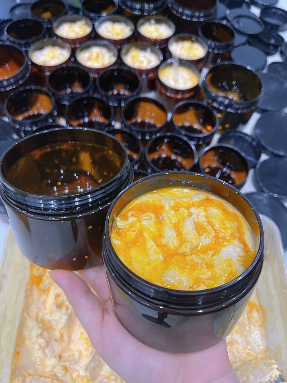 KEM BODY CỐT Ủ THÁI RỈ DẦU VÀNG 200G.[Trắng nhanh]