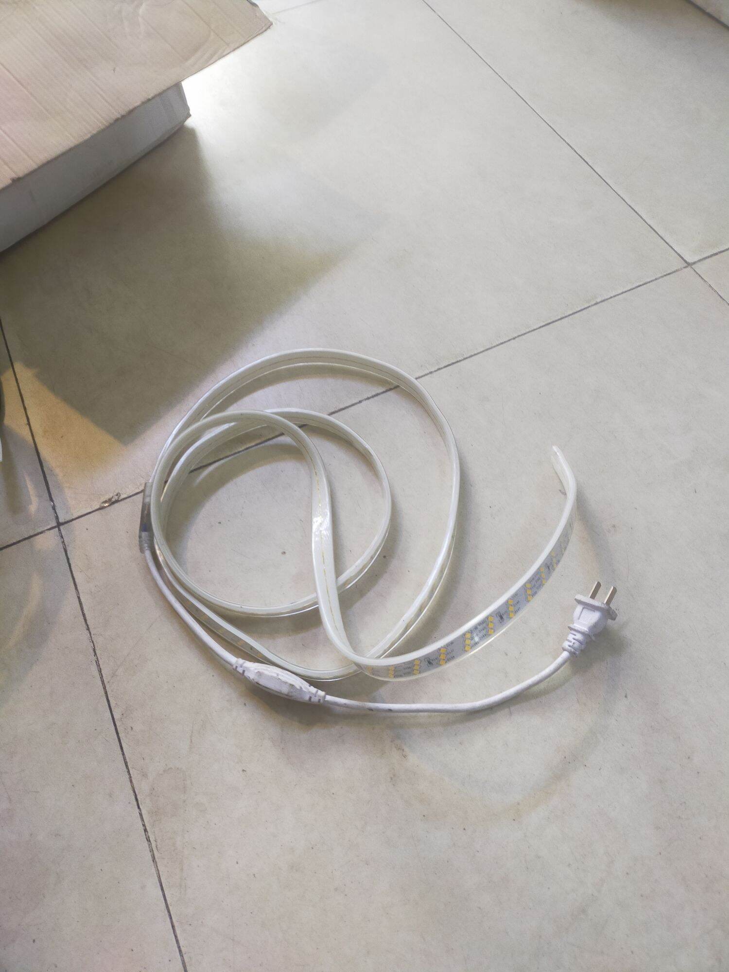 Combo 10m led dây 3 hàng 2835 kèm đui