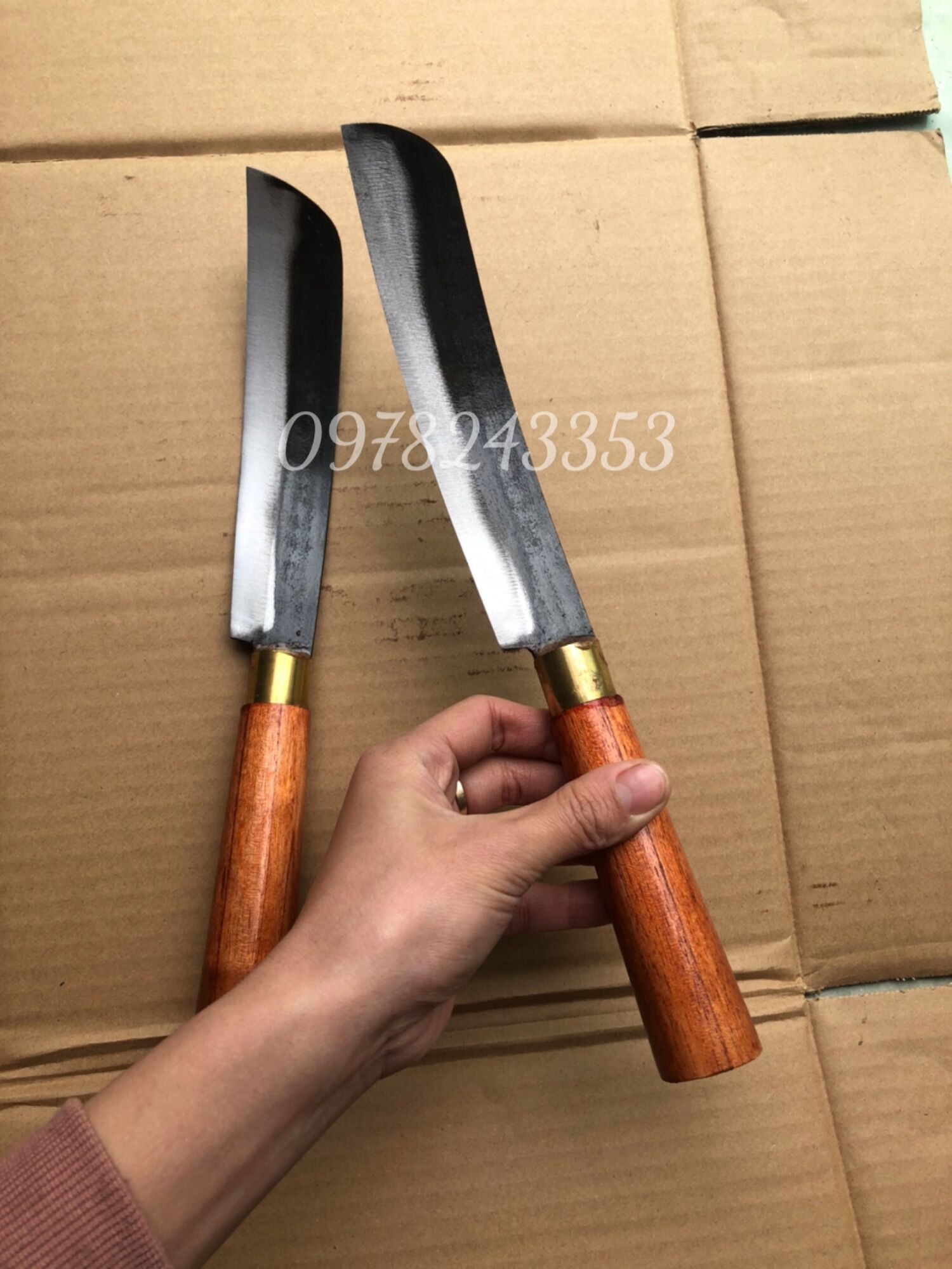 Dao cong cắt lõi mít