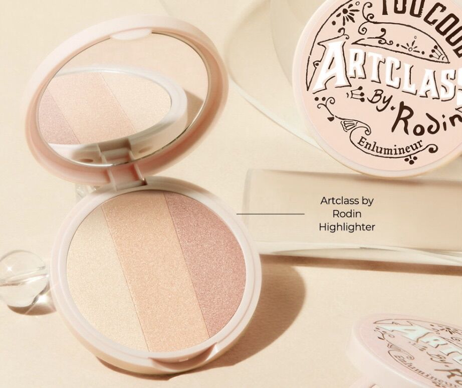 Phấn highlight bắt sáng Too Cool For School Art Class By Rodin Highlighter